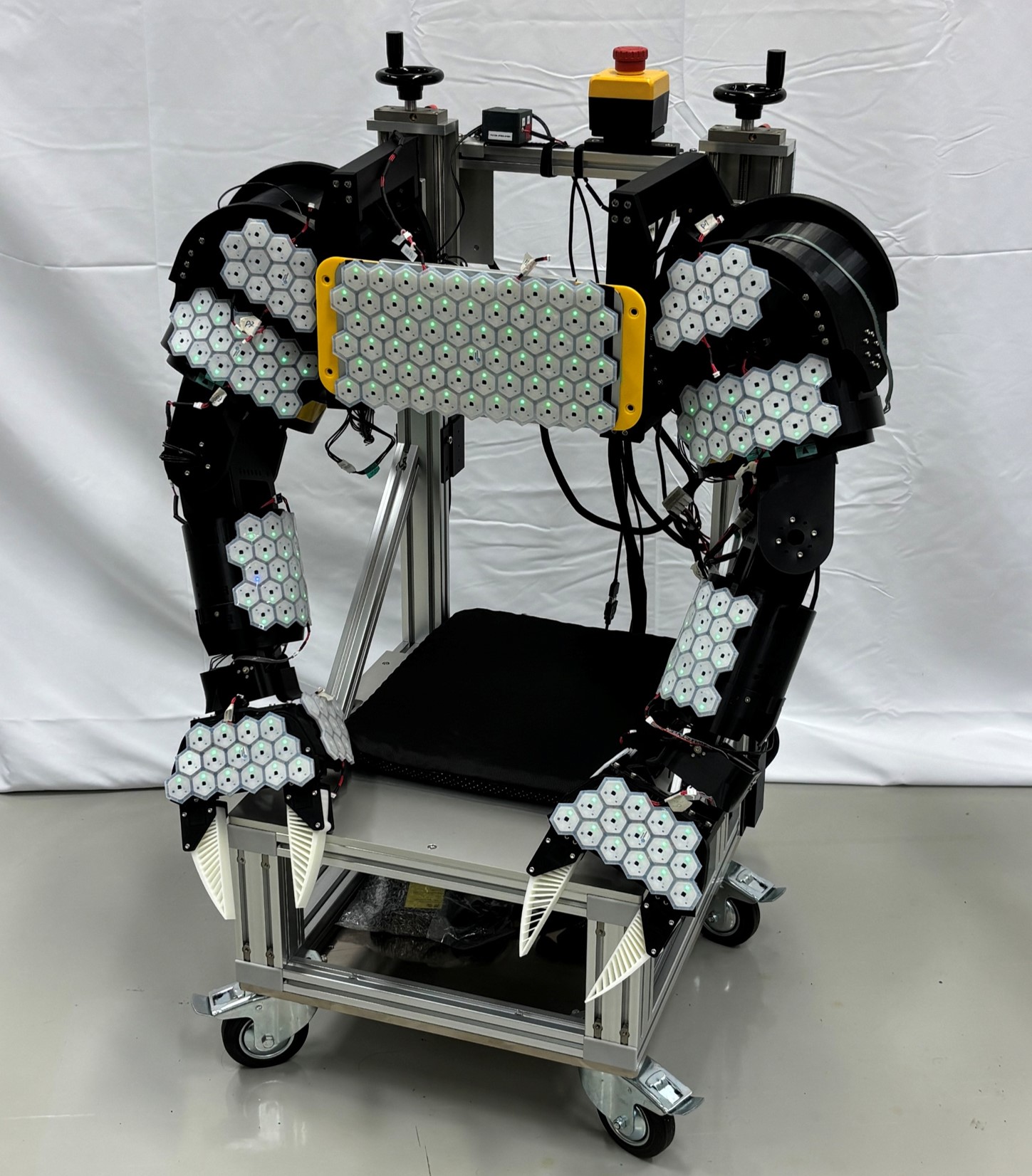 TWINS Isomorphic Robot